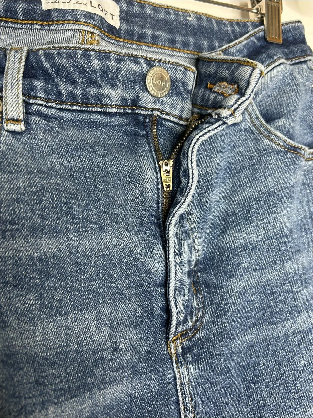 LOFT High Rise Skinny Jeans 29/8 Distressed Raw Hem Blue